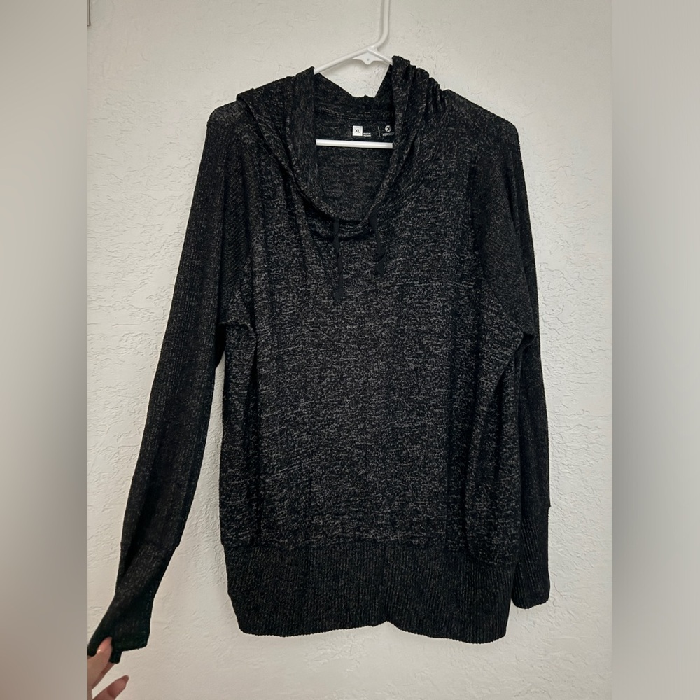 Xersion size xl grey black speckled pullover hoodie long sleeve